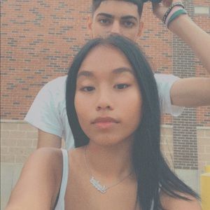 Meet your Posher, Amelian